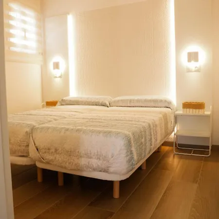 A Estrenar Villa Gallardo 3 con Piscina Privada - Soló Parejas o Familias-3